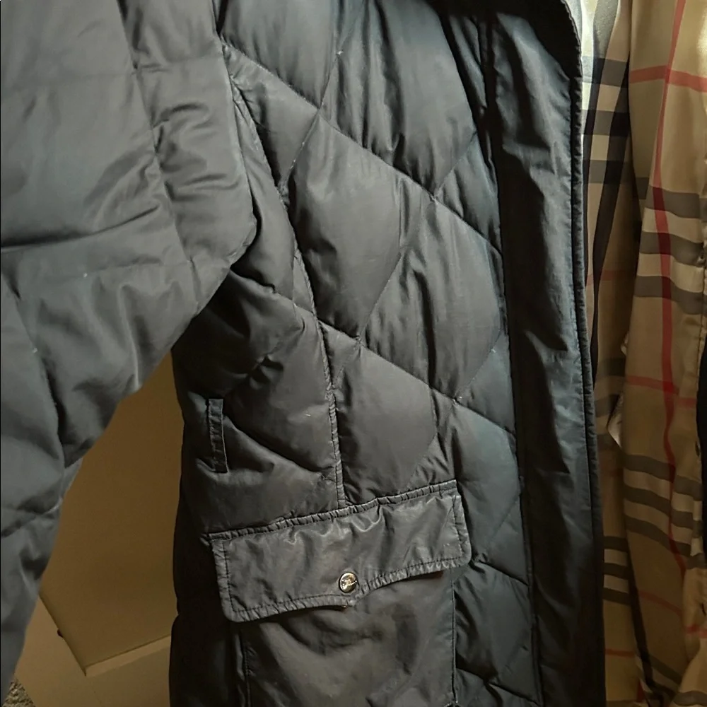 Burberry Down Jacket Size XL - Picture 4 of 13